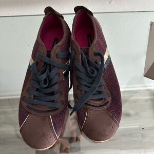 Tommy Hilfiger Women's Burgundy and Brown Sneakers